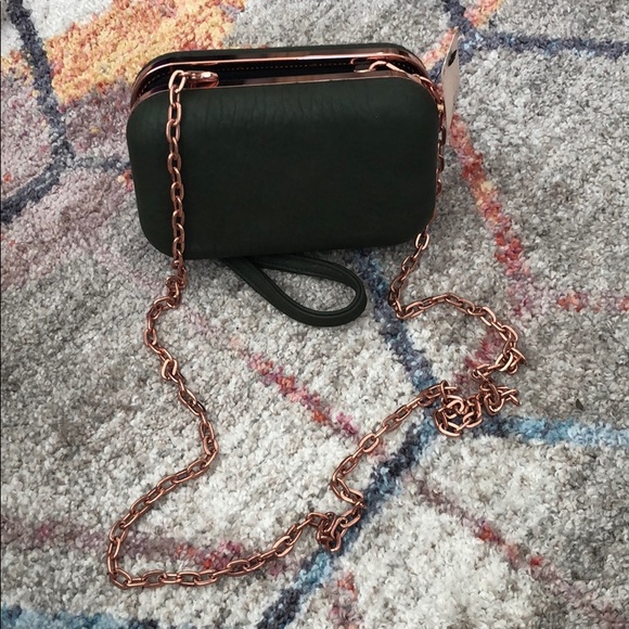 Street Level Clutch / Crossbody - Picture 5 of 10